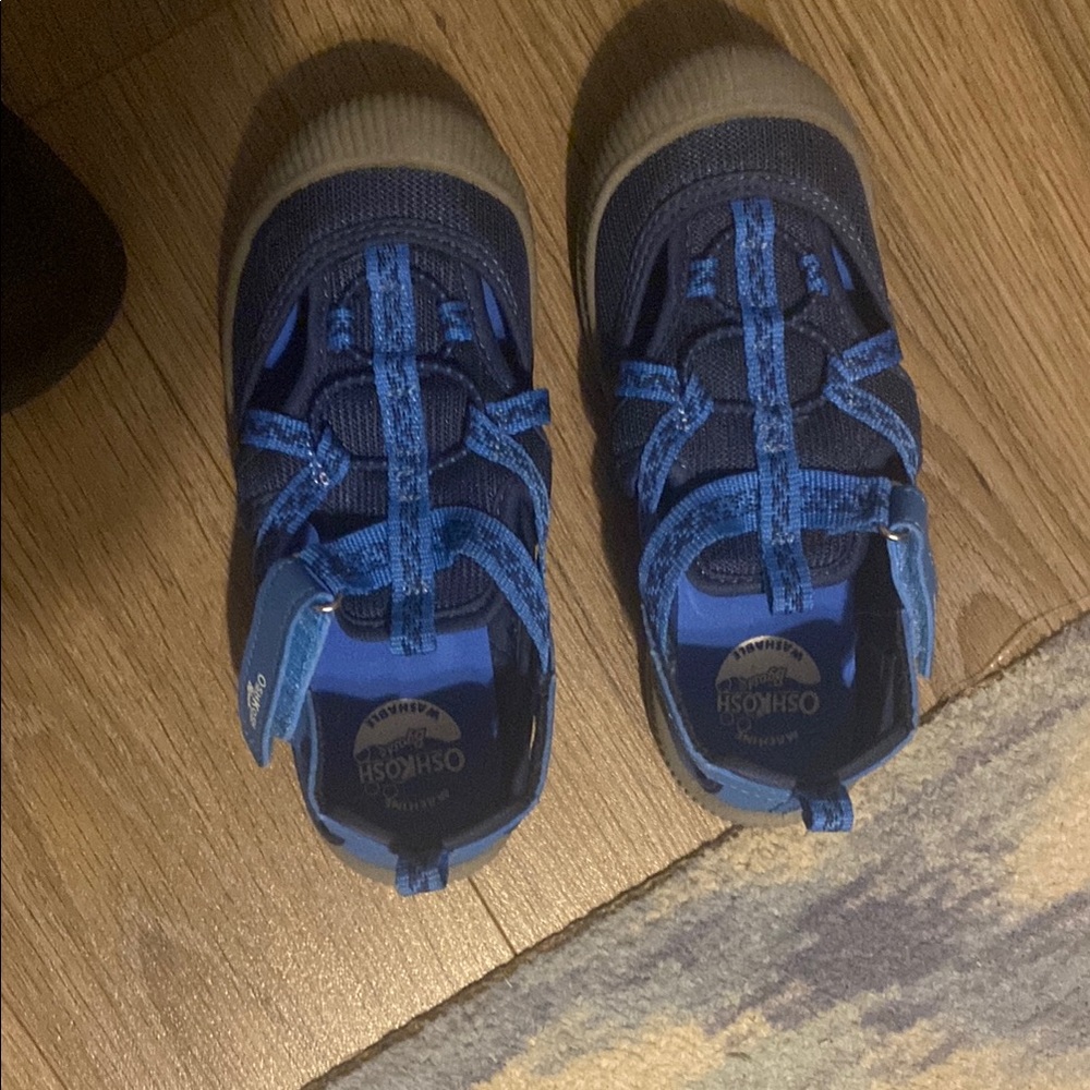 OshKosh B'gosh Kids Navy and Light Blue Sneakers